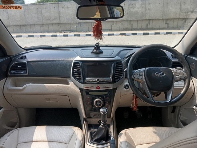 Mahindra XUV300 W8 Option BSVI Second-hand 2020 Mahindra XUV300 W8 Option BSVI for sale in Lucknow-8