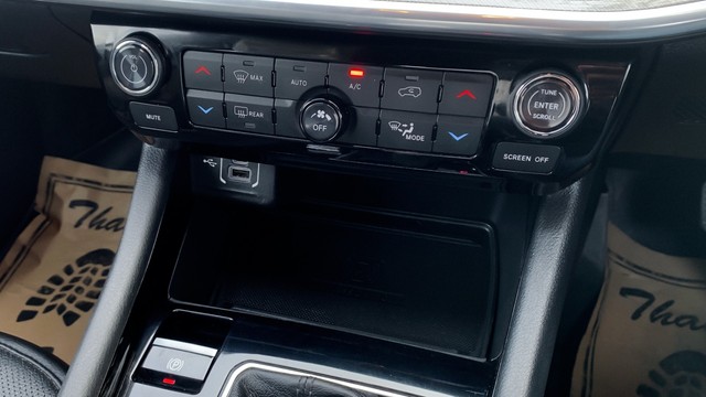 Second-hand 2024 Jeep Compass 2.0 Model S Opt 4x4 AT for sale in New Delhi-15