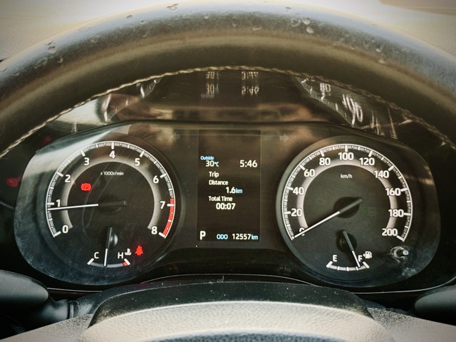 Second-hand 2025 Toyota Innova Hycross GX 7STR for sale in New Delhi-13