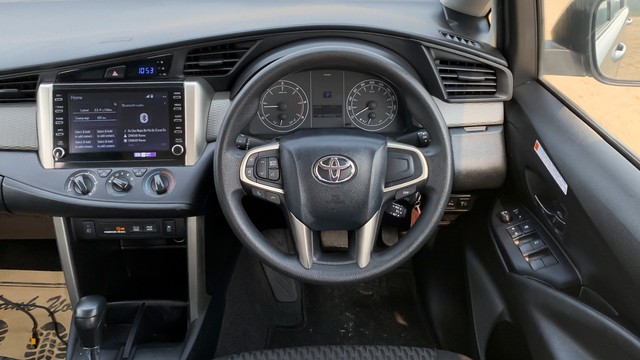 Second-hand 2022 Toyota Innova Crysta 2.4 GX 7 STR AT for sale in New Delhi-13