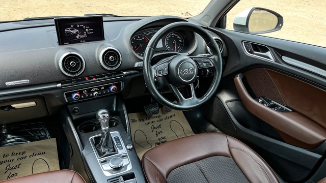 Second-hand 2019 Audi A3 35 TFSI Premium for sale in New Delhi-8