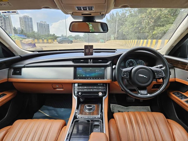 Second-hand 2017 Jaguar XF 2.0 Diesel Portfolio for sale in Mumbai-33