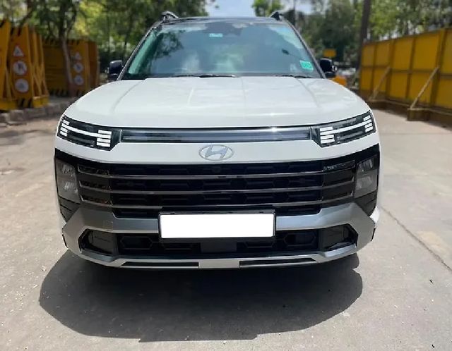 Hyundai Alcazar Signature 6Str DCT Second-hand 2025 Hyundai Alcazar Signature 6Str DCT for sale in Mumbai