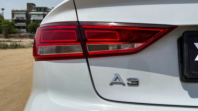 Second-hand 2019 Audi A3 35 TFSI Premium for sale in New Delhi-21