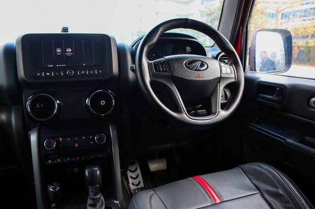 Second-hand 2022 Mahindra Thar LX 4WD Hard Top AT BSVI for sale in New Delhi-12