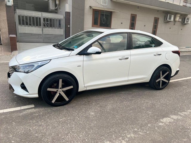 Second-hand 2021 Hyundai Verna SX Opt AT Diesel for sale in Ludhiana-11