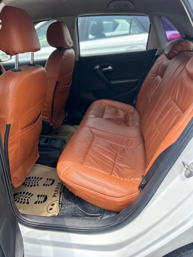 Second-hand 2015 Volkswagen Polo 1.2 MPI Comfortline for sale in Lucknow-7