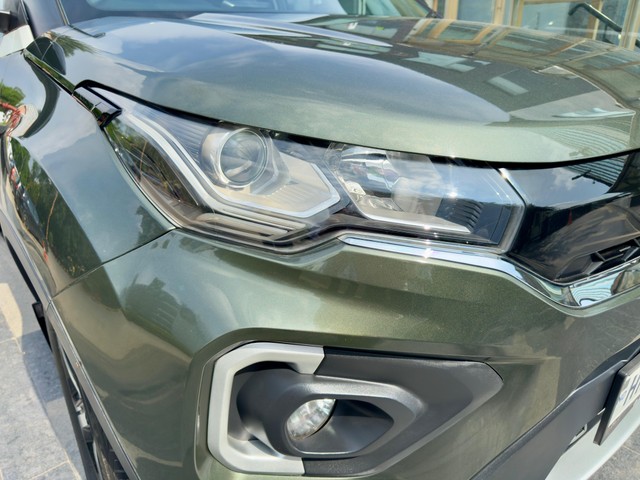 Second-hand 2023 Tata Nexon XZA Plus AMT for sale in New Delhi-7