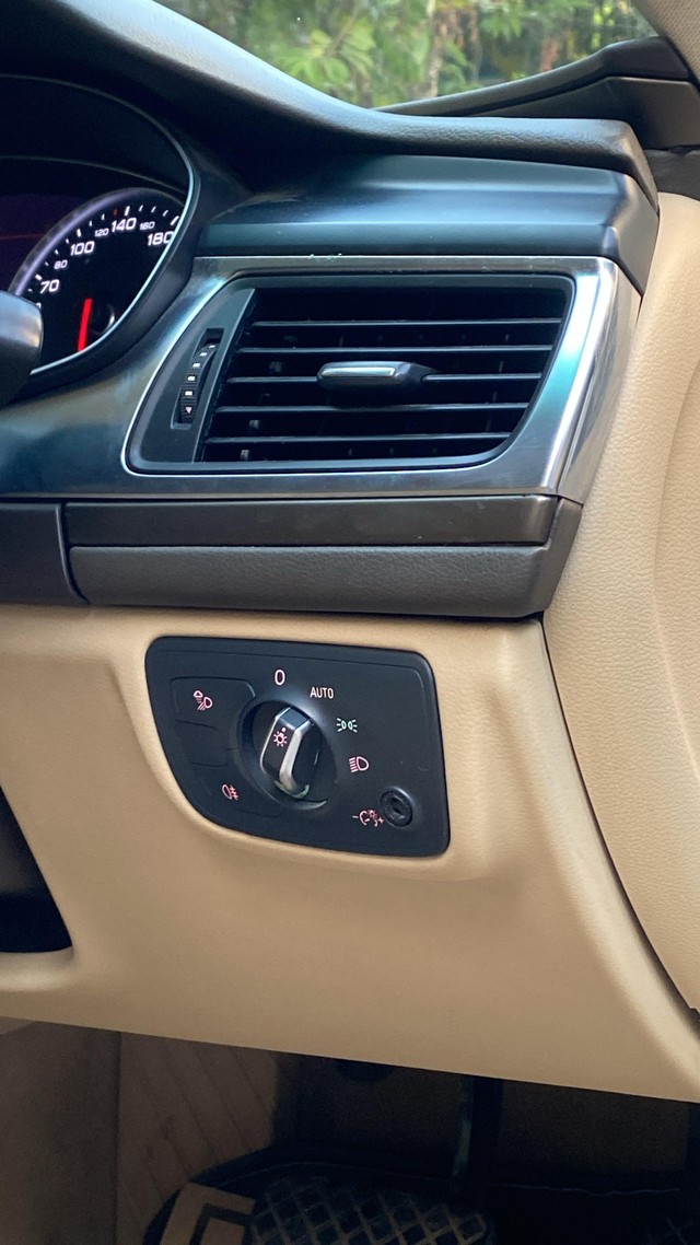 Second-hand 2015 Audi A6 35 TDI Technology for sale in Bangalore-17