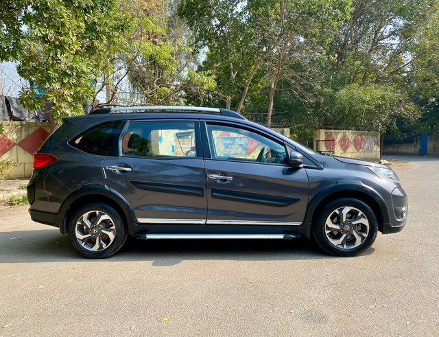 Honda BR-V i-VTEC VX MT Second-hand 2017 Honda BR-V i-VTEC VX MT for sale in New Delhi-1