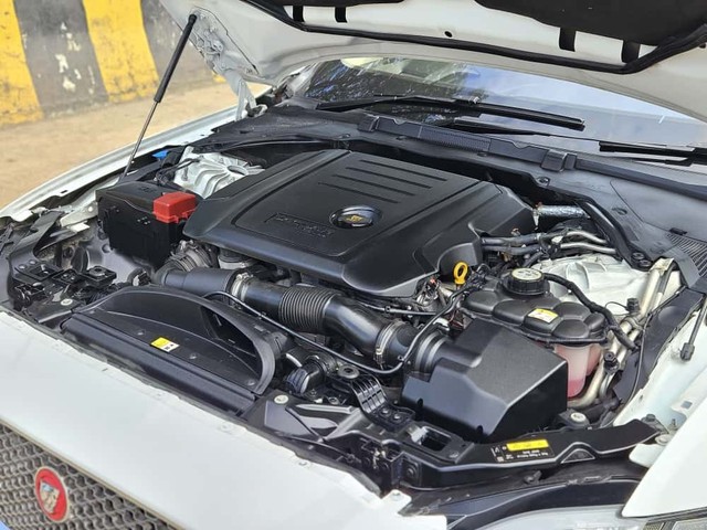 Second-hand 2017 Jaguar XF 2.0 Diesel Portfolio for sale in Mumbai-5