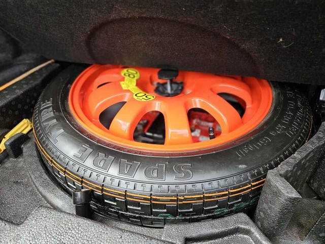 Second-hand 2017 Jaguar XF 2.0 Diesel Portfolio for sale in Mumbai-15