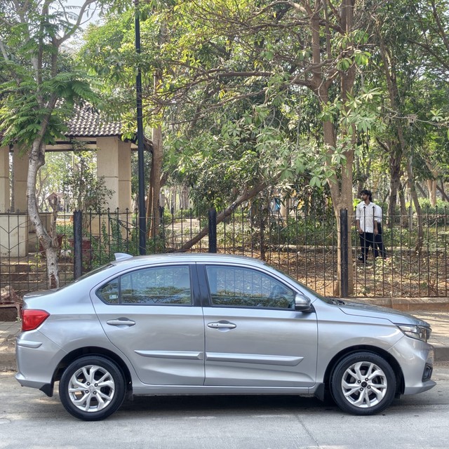 Second-hand 2018 Honda Amaze V CVT Diesel BSIV for sale in Mumbai-1