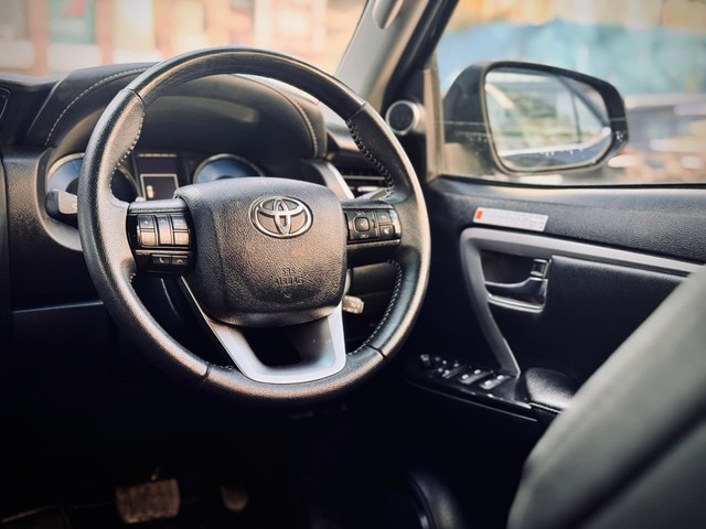 Second-hand 2025 Toyota Fortuner 4X2 Diesel AT for sale in New Delhi-7