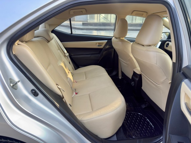 Second-hand 2018 Toyota Corolla Altis 1.8 VL CVT for sale in New Delhi-5