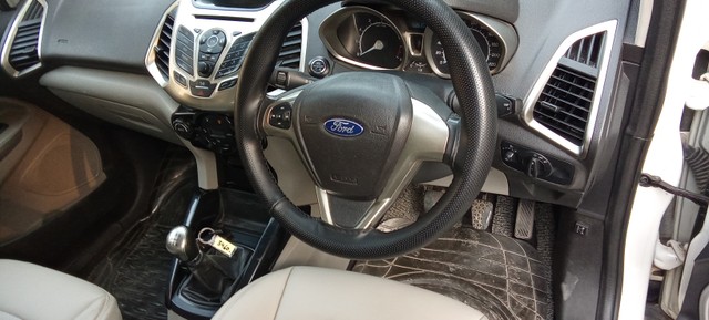 Ford Ecosport 1.5 Petrol Titanium BSIV Second-hand 2017 Ford Ecosport 1.5 Petrol Titanium BSIV for sale in Noida-6