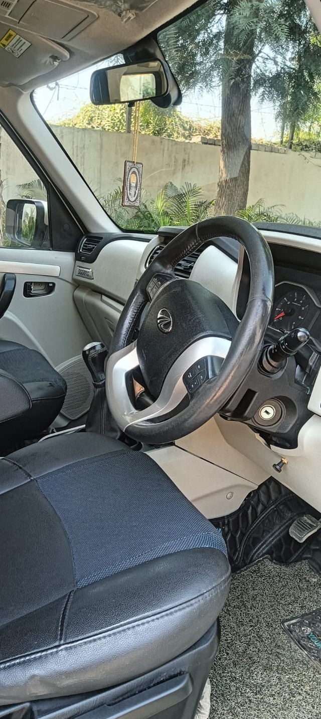 Second-hand 2018 Mahindra Scorpio S11 BSIV for sale in Ludhiana-11