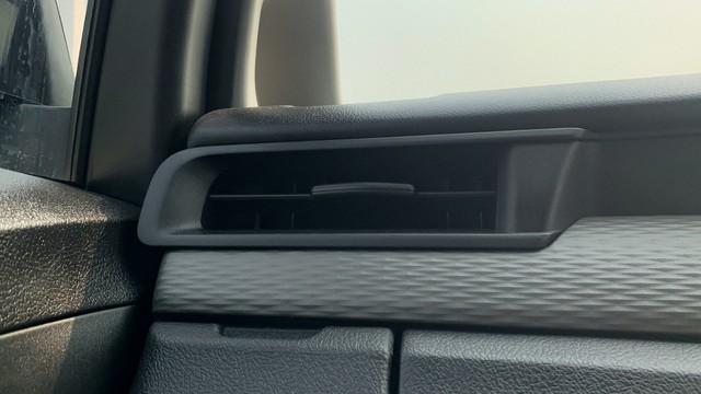 Second-hand 2022 Toyota Innova Crysta 2.4 GX 7 STR AT for sale in New Delhi-19