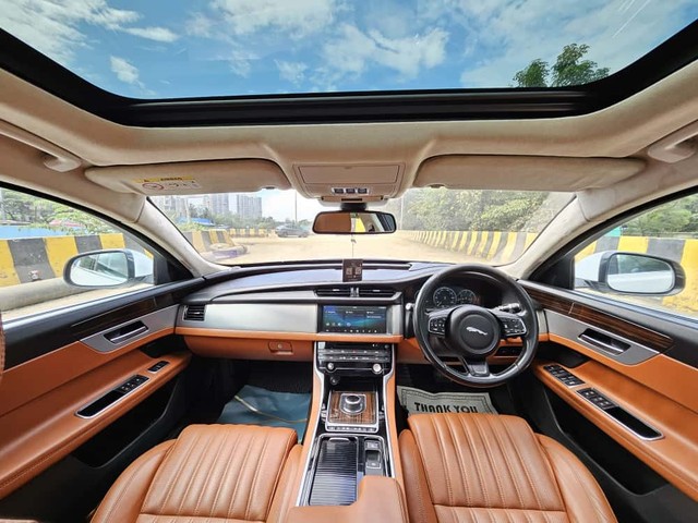 Second-hand 2017 Jaguar XF 2.0 Diesel Portfolio for sale in Mumbai-23