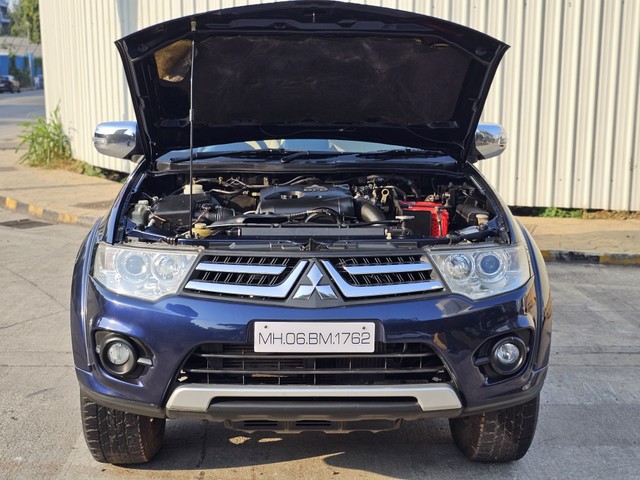 Second-hand 2015 Mitsubishi Pajero Sport 4X2 AT for sale in Mumbai-7