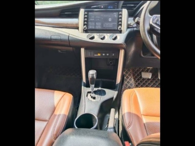 Second-hand 2021 Toyota Innova Crysta 2.4 GX 8 STR AT for sale in Ludhiana-12