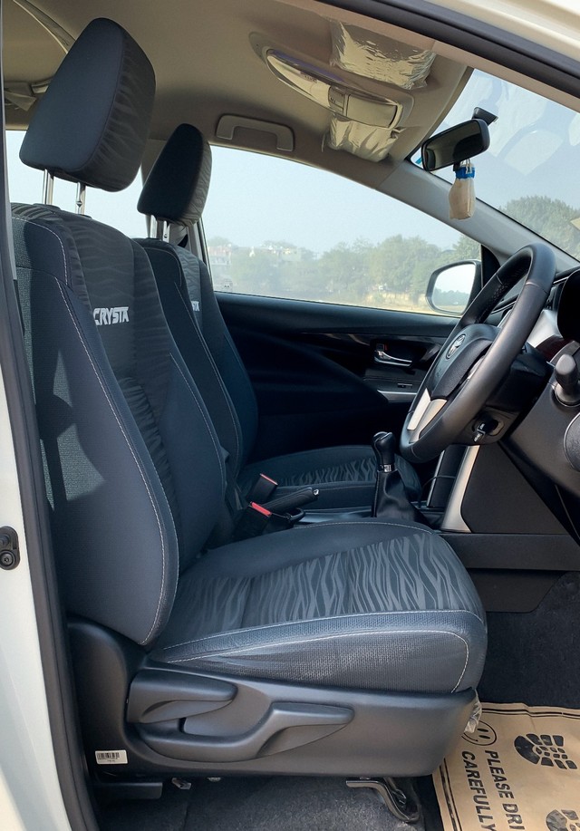 Second-hand 2021 Toyota Innova Crysta 2.4 VX 7 STR for sale in New Delhi-5