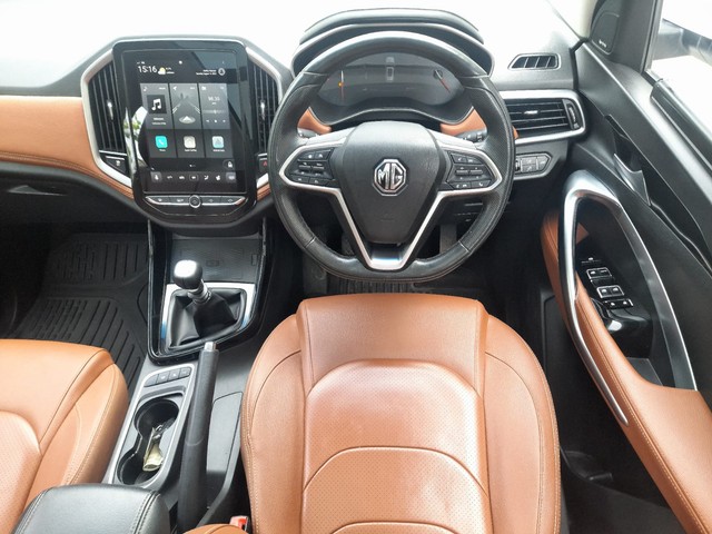 MG Hector Plus Sharp Pro Second-hand 2022 MG Hector Plus Sharp Pro for sale in Ludhiana-12