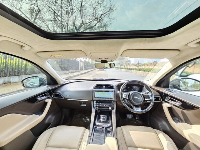 Second-hand 2019 Jaguar F-Pace Prestige 2.0 AWD for sale in Mumbai-13