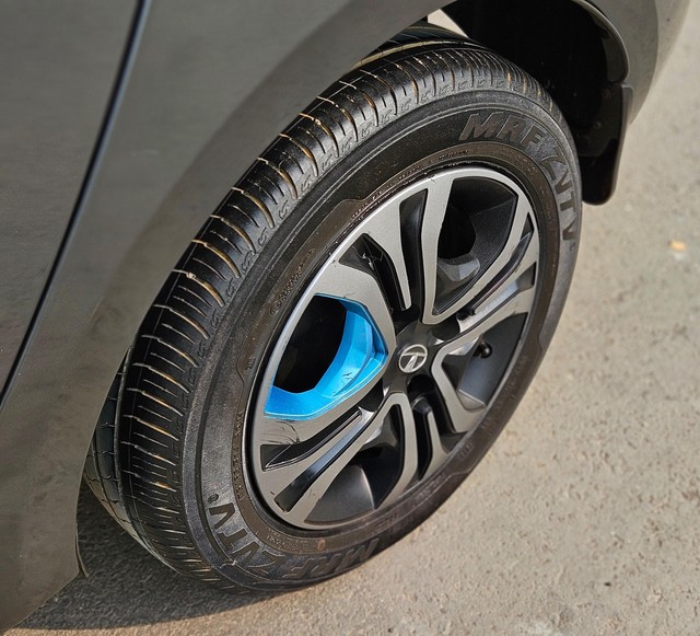 Tata Tigor EV XZ Plus Second-hand 2021 Tata Tigor EV XZ Plus for sale in Mumbai-7