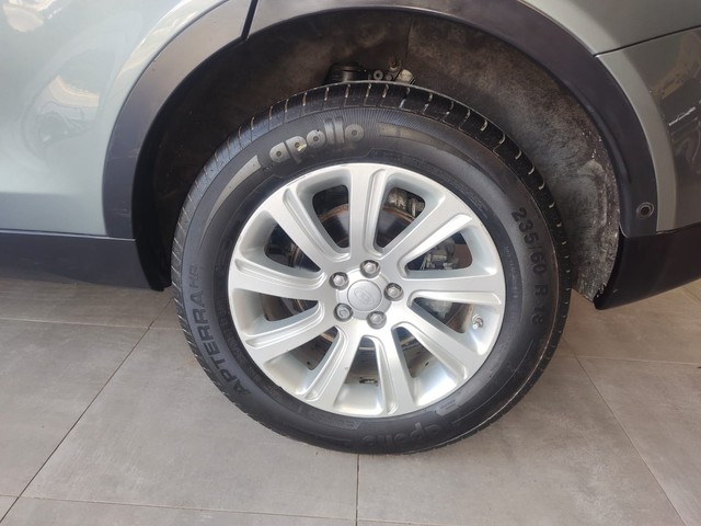 Second-hand 2016 Land Rover Discovery Sport SD4 HSE Luxury for sale in Ludhiana-11