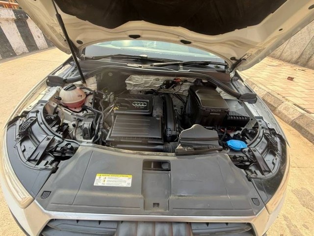 Audi Q3 30 TFSI Premium FWD Second-hand 2017 Audi Q3 30 TFSI Premium FWD for sale in New Delhi-3