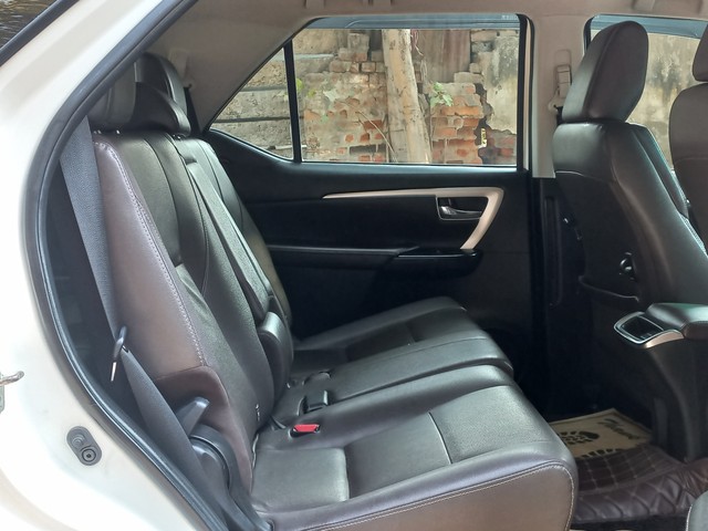 Second-hand 2019 Toyota Fortuner 2.8 2WD AT BSIV for sale in New Delhi-11