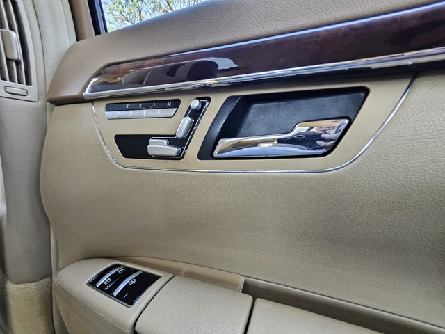 Second-hand 2012 Mercedes-Benz S-Class S 300 for sale in Mumbai-22