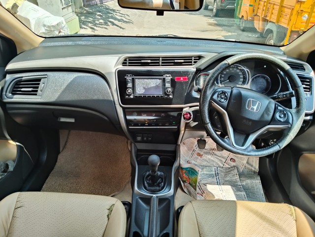 Second-hand 2016 Honda City i DTec VX for sale in Chennai-8