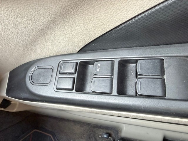 Second-hand 2014 Maruti Suzuki Celerio Green VXI for sale in Thane-16