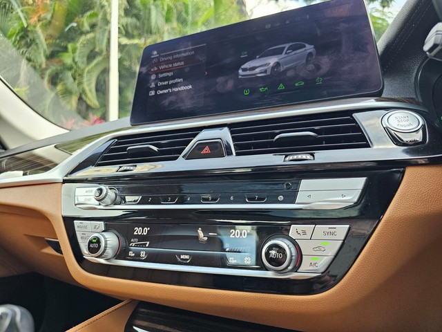 Second-hand 2022 BMW 5 Series 520d Luxury Line for sale in Mumbai-33