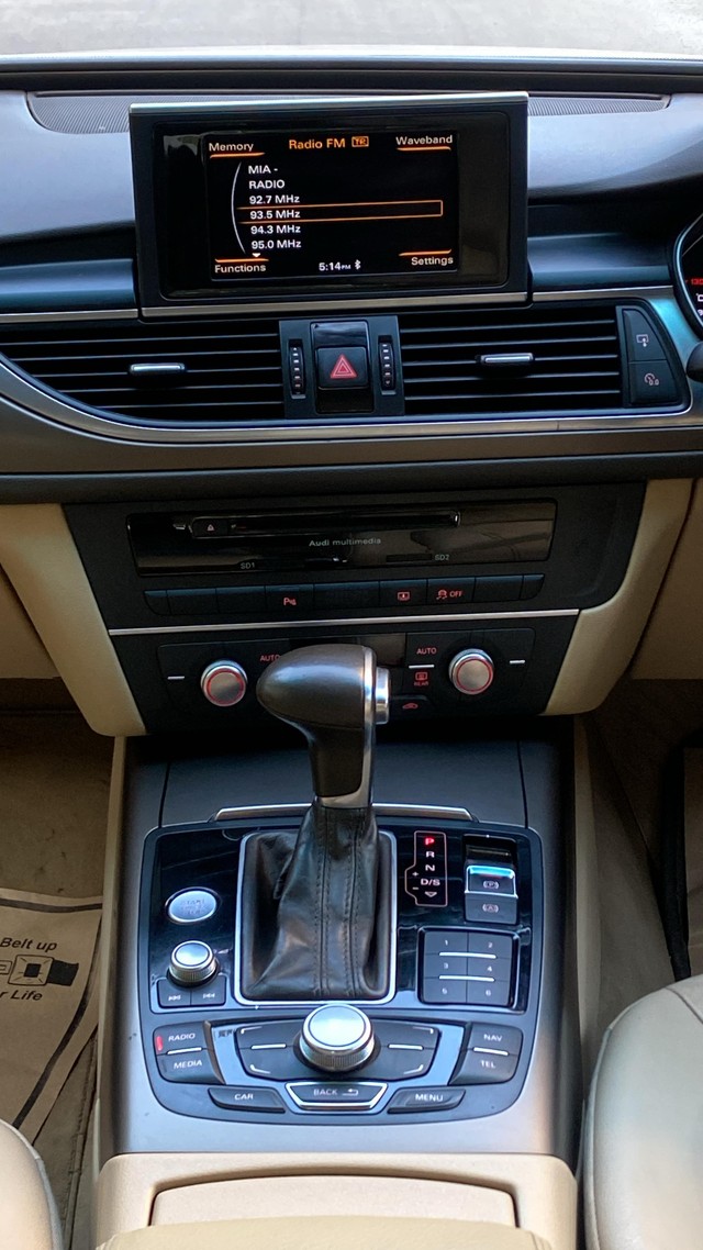 Second-hand 2015 Audi A6 35 TDI Technology for sale in Bangalore-12