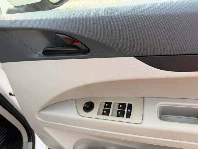 Second-hand 2019 Mahindra Marazzo M4 for sale in New Delhi-10