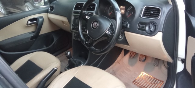 Second-hand 2015 Volkswagen Polo 1.2 MPI Highline for sale in Noida-5