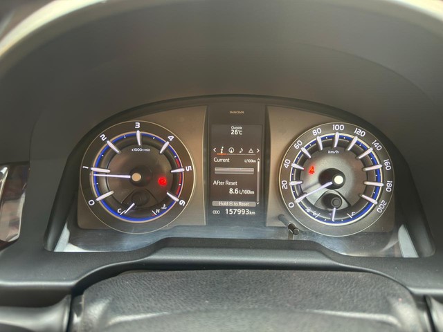 Second-hand 2017 Toyota Innova Crysta 2.4 VX MT BSIV for sale in New Delhi-15