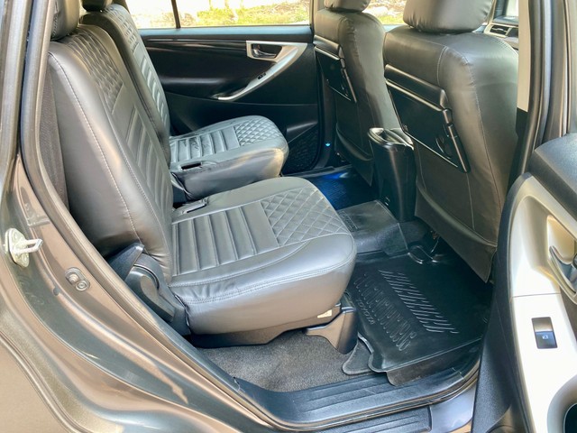 Toyota Innova Crysta 2.4 VX MT 8S BSIV Second-hand 2018 Toyota Innova Crysta 2.4 VX MT 8S BSIV for sale in New Delhi-17