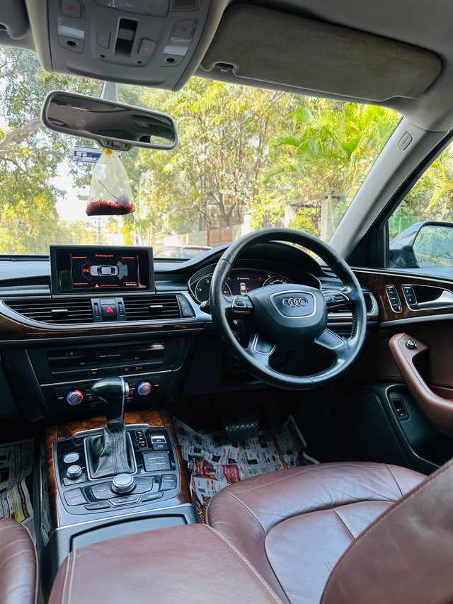 Second-hand 2014 Audi A6 2.0 TDI for sale in Bangalore-12