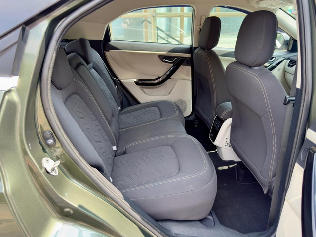 Second-hand 2023 Tata Nexon XZA Plus AMT for sale in New Delhi-5