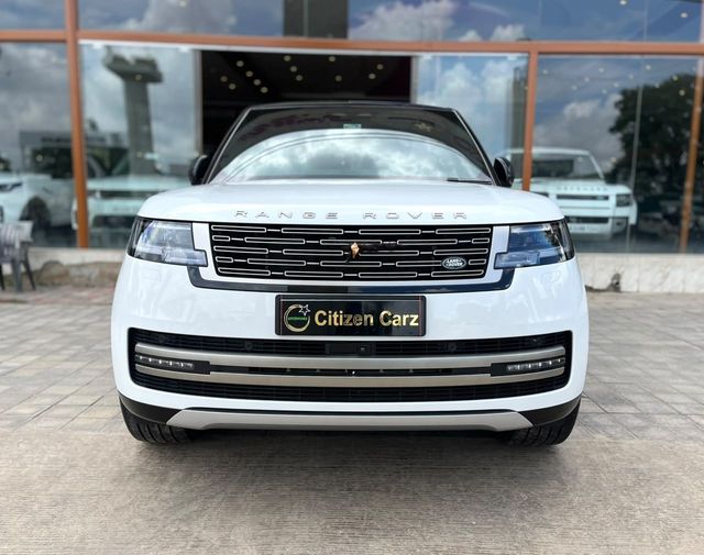 Land Rover Range Rover 3.0 लीटर डीजल एलडब्ल्यूबी एचएसई Second-hand 2025 Land Rover Range Rover 3.0 लीटर डीजल एलडब्ल्यूबी एचएसई for sale in Bangalore