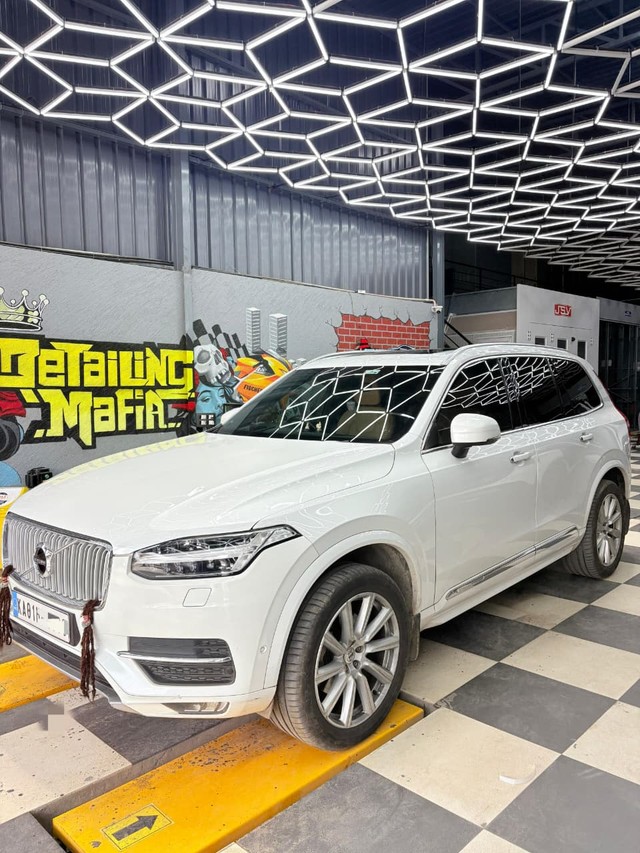 Volvo XC90 D5 Inscription BSIV Second-hand 2017 Volvo XC90 D5 Inscription BSIV for sale in Krishnagiri-3