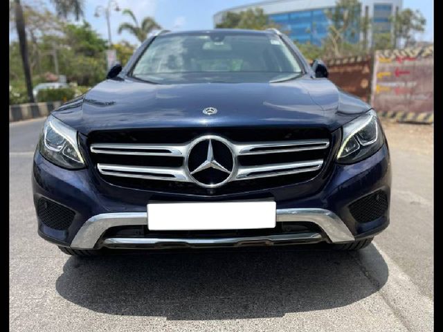 Mercedes-Benz GLC 220d 4MATIC Second-hand 2019 Mercedes-Benz GLC 220d 4MATIC for sale in Mumbai