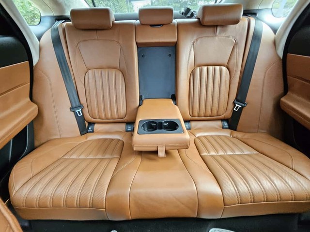 Second-hand 2017 Jaguar XF 2.0 Diesel Portfolio for sale in Mumbai-35