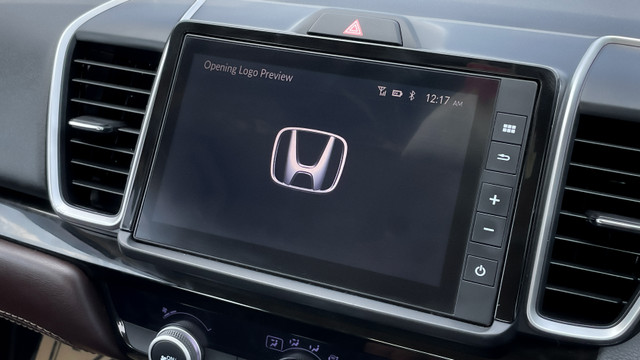 Second-hand 2021 Honda City V MT for sale in New Delhi-18