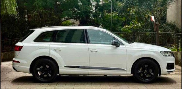 Second-hand 2016 Audi Q7 45 TDI Quattro Technology for sale in Chennai-1