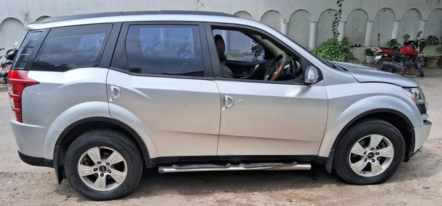 Second-hand 2014 Mahindra XUV500 W8 FWD for sale in Lucknow